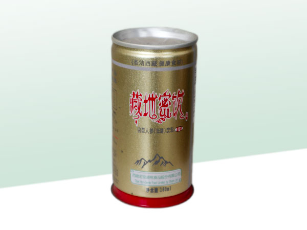 易拉罐